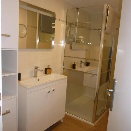 Pensjonat Les Rives De La Dive Les 123 Coaching 3*